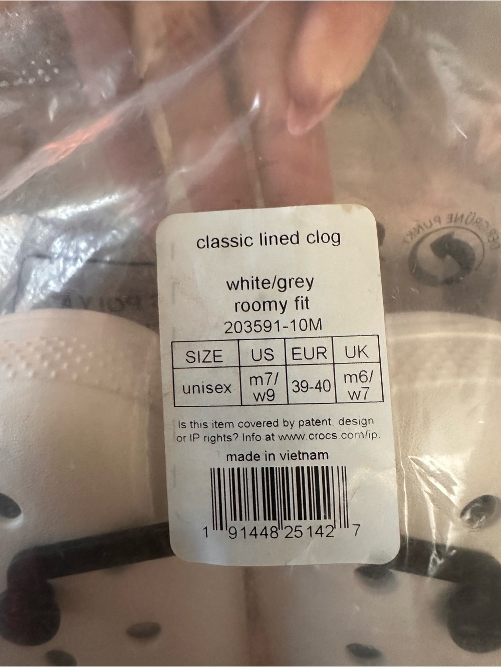 Crocs Classic Clogs in White and Black - Picture 4 of 6
